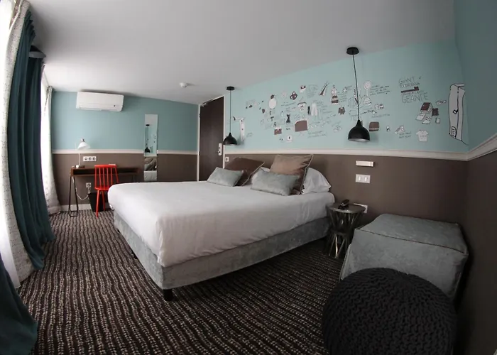Des 3 Poussins Hotel Paris