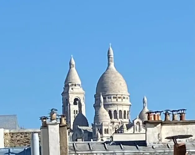 Des 3 Poussins Paris