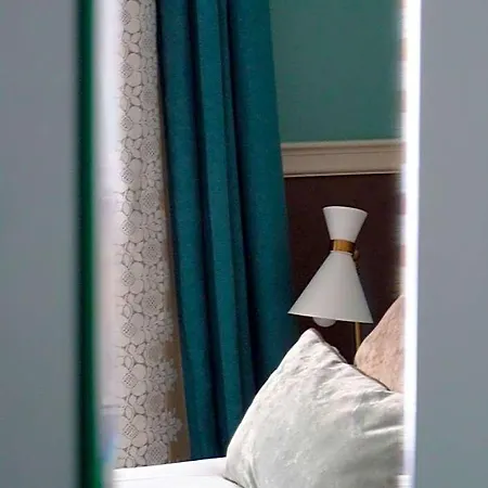 Hotel Des 3 Poussins