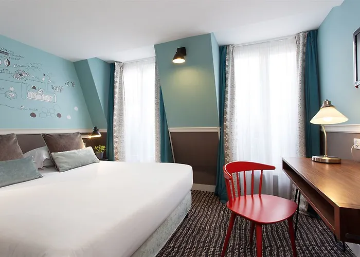 Des 3 Poussins Hotell Paris