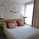 Des 3 Poussins 3* Paris
