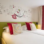 Des 3 Poussins Hotel 3*