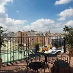 Hotel Des 3 Poussins 3*