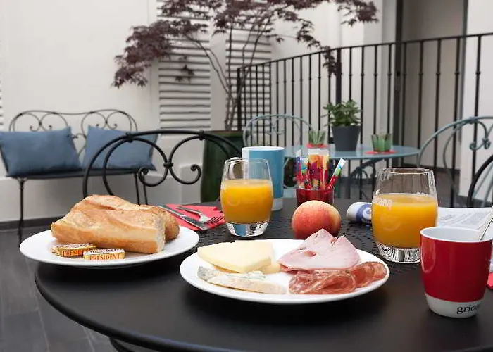 Des 3 Poussins 3* Paryż